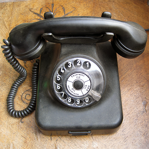 Telefon, das